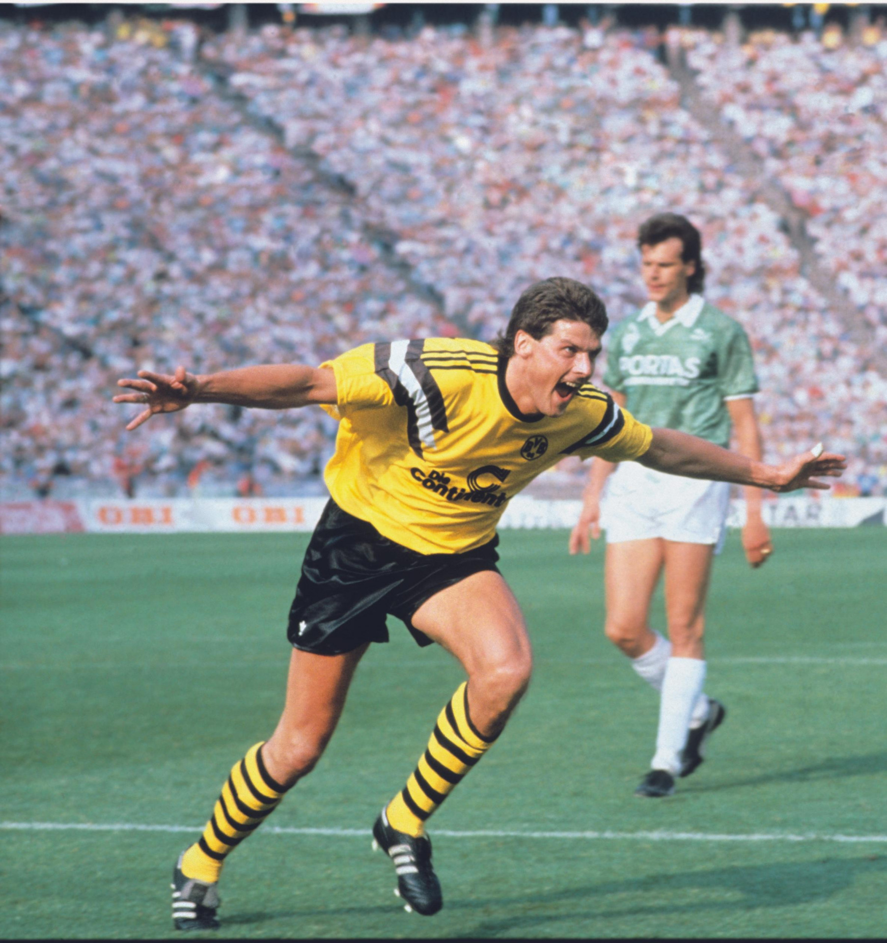 Dickel_ShopbyLegenden_17_1920x1920 Borussia Dortmund Collection | Official Merchandise